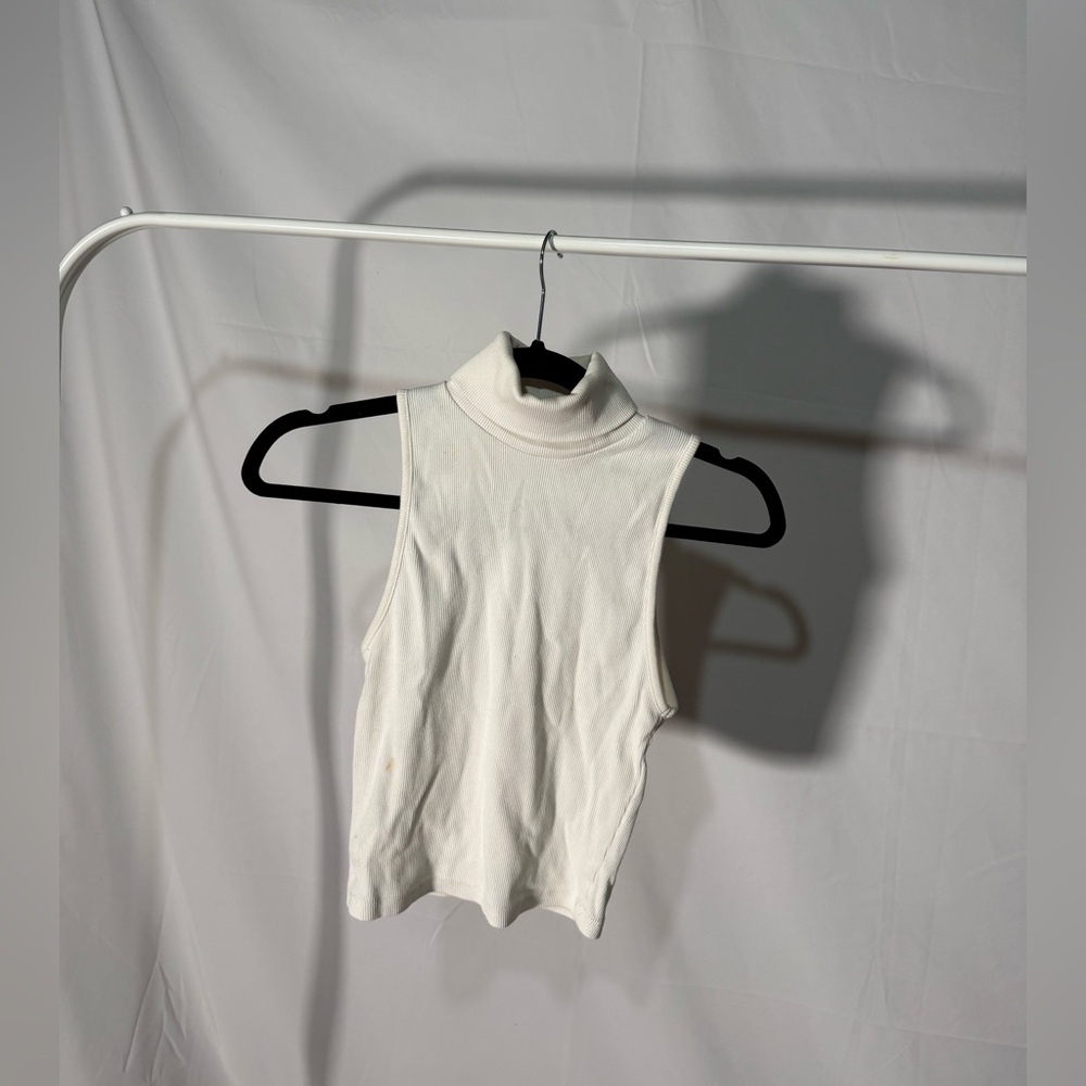 Zara Cream Sleeveless Turtleneck Top